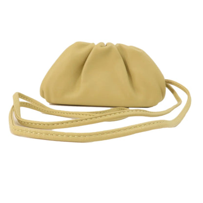 Bottega Veneta – Portamonete The Pouch in pelle beige