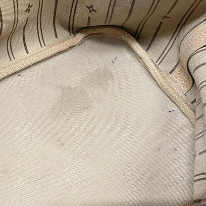 Louis Vuitton Neverfull MM Monogram Canvas – M40156