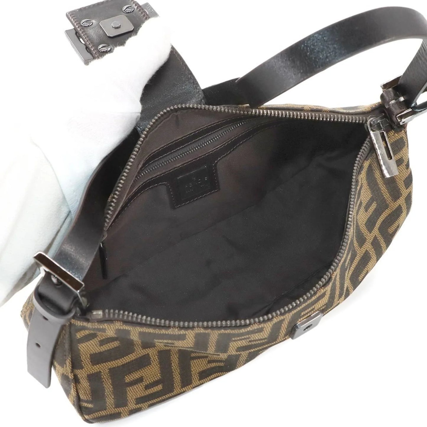 Fendi  FENDI Zucca Mamma Baguette Borsa a tracolla in tela e pelle marrone 8BR034 Hardware argento