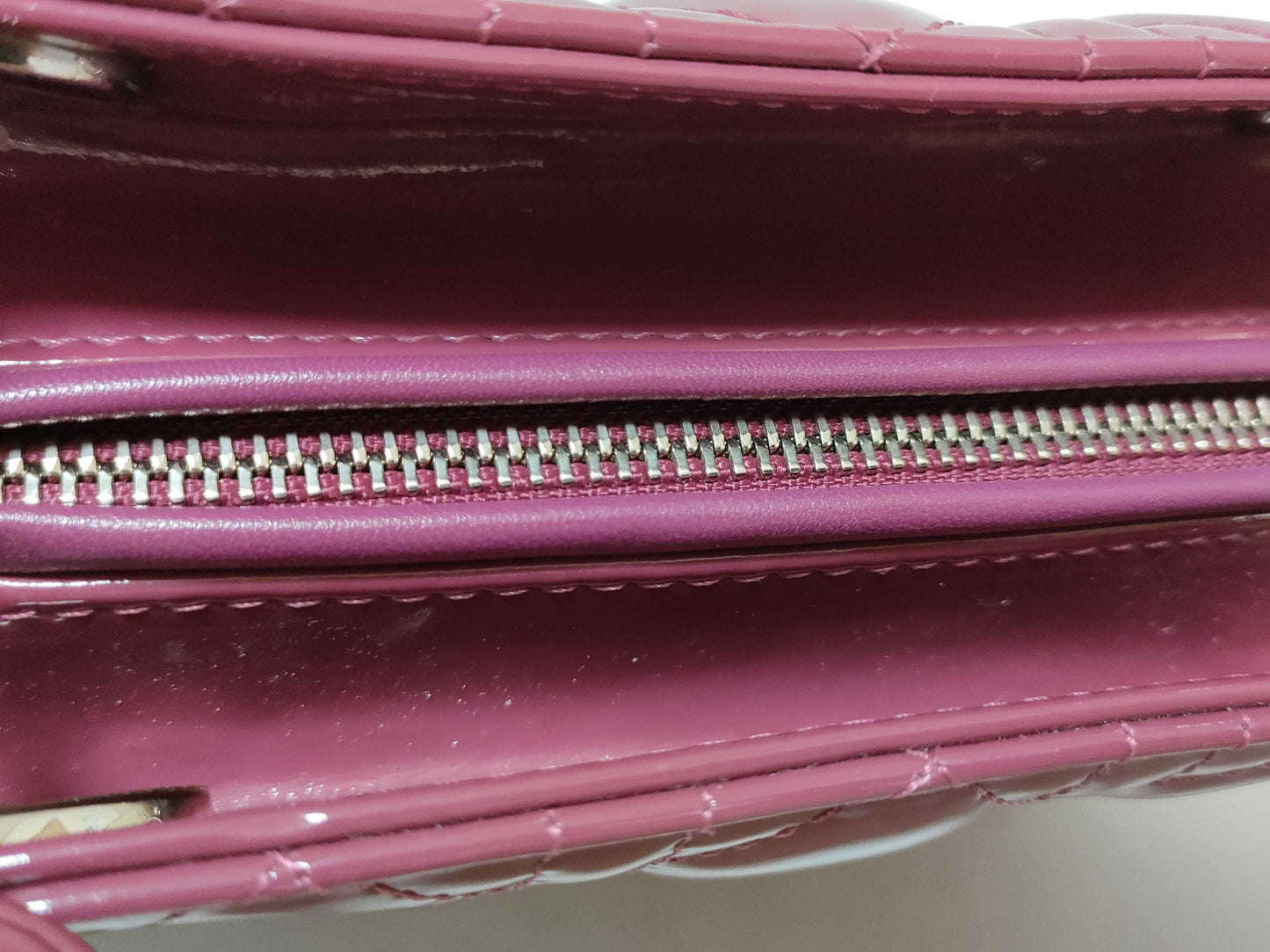 Christian Dior Lady Dior Large Pelle Verniciata Cannage – Rosa Malva – 32 cm