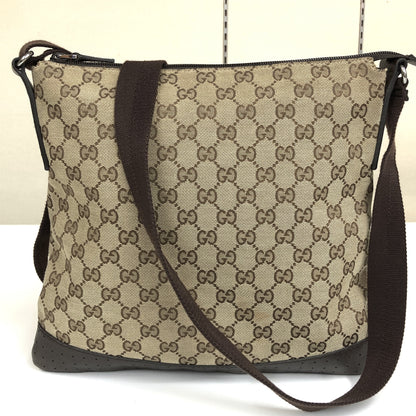 Gucci	Zip Messenger	GOOD