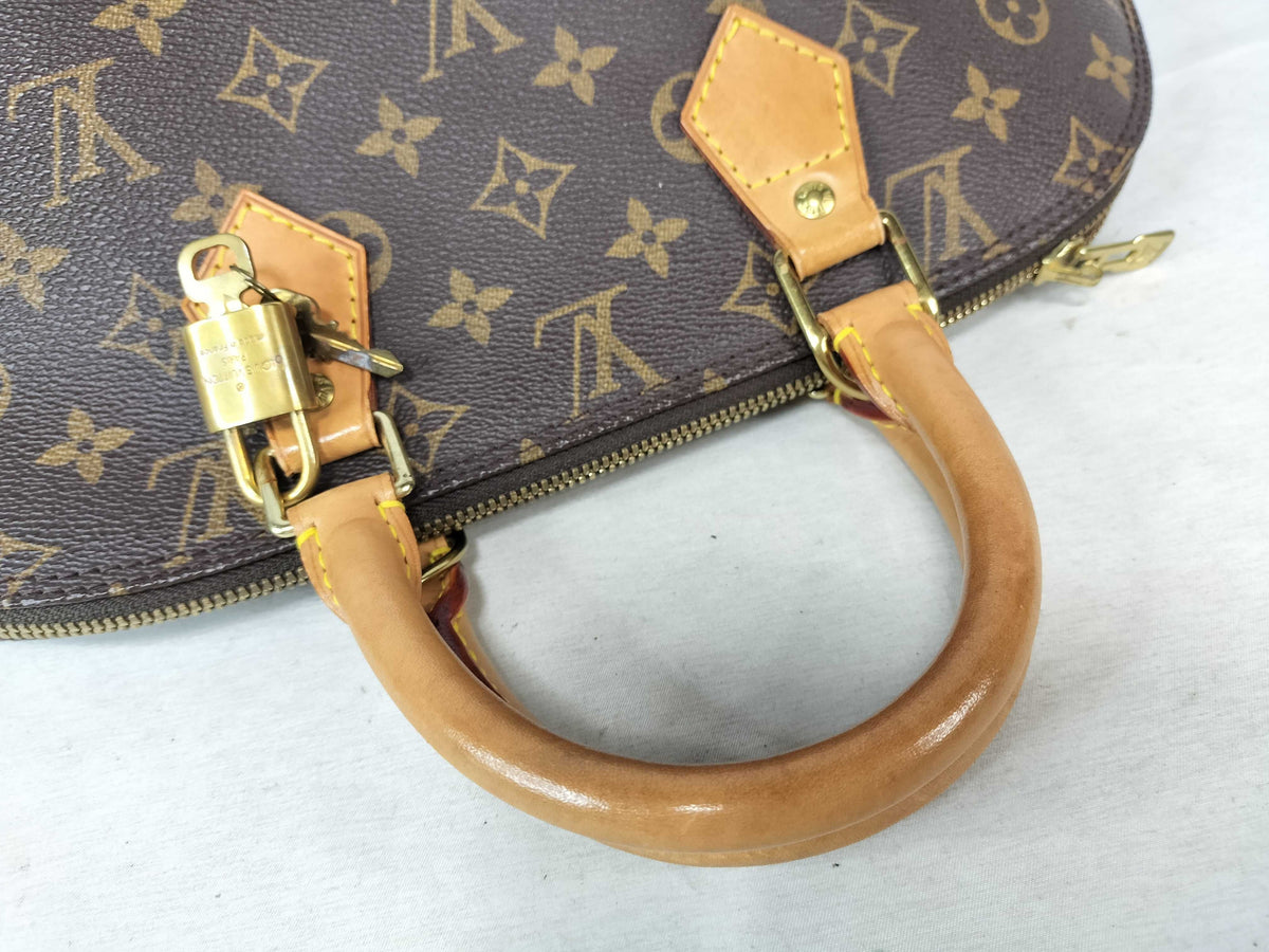 Louis Vuitton Alma – con interno pulito