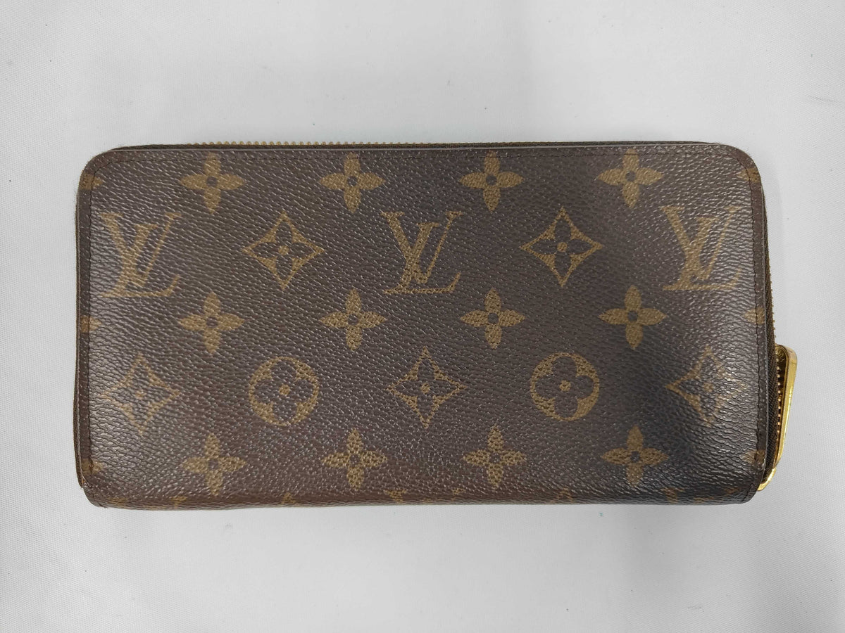 Louis Vuitton Zippy
