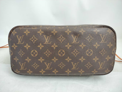 Louis Vuitton Neverfull Monogram