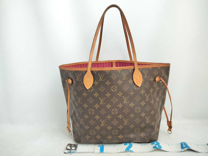 Louis Vuitton Neverfull Monogram