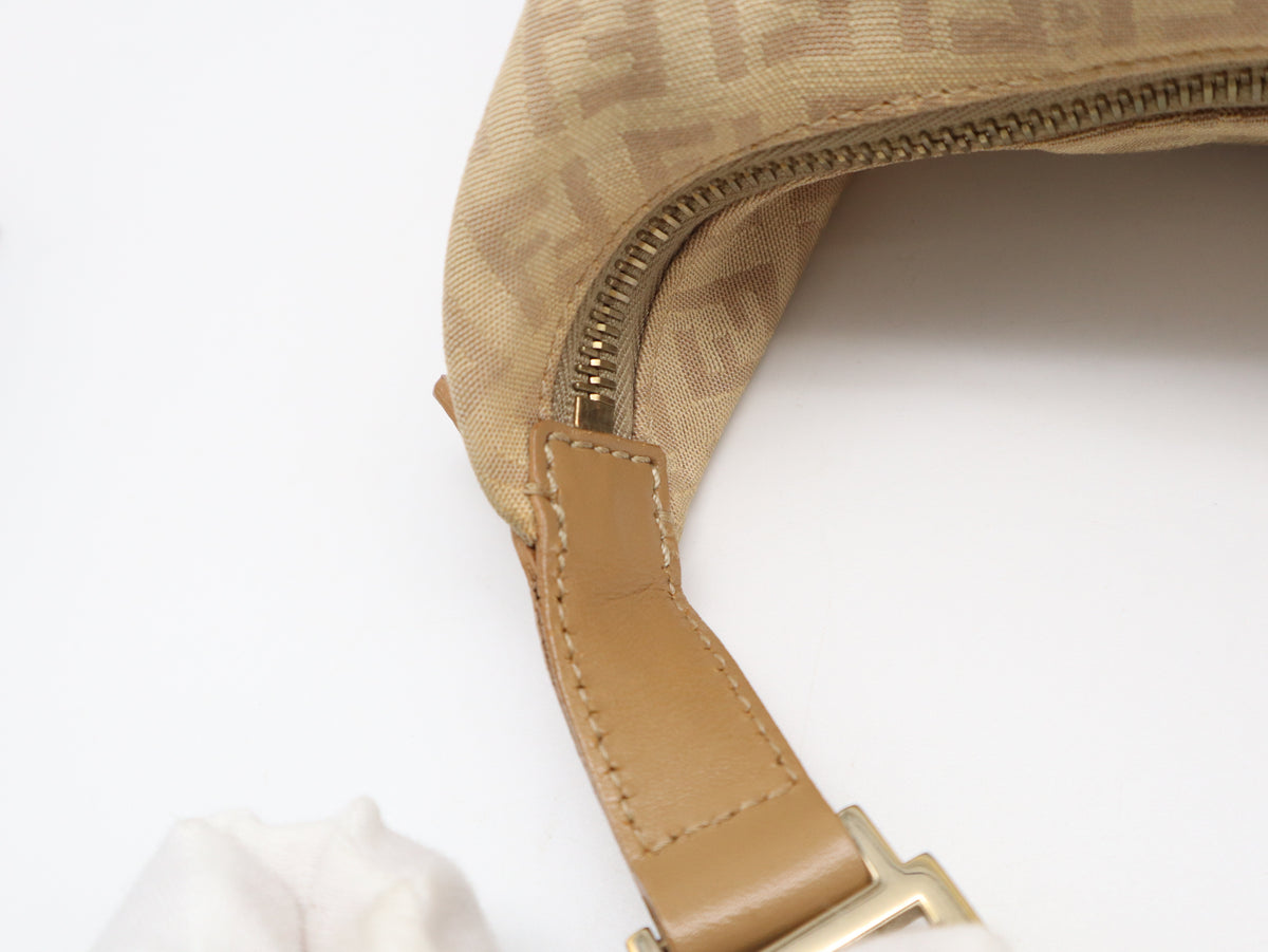 Fendi Hobo Zucchino in Tela Beige