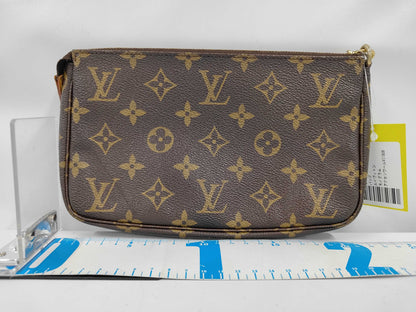 Louis Vuitton Pochette Accessoires