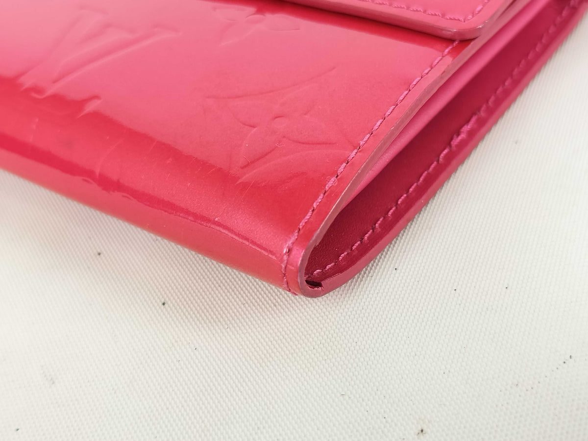 Louis Vuitton Zippy Wallet