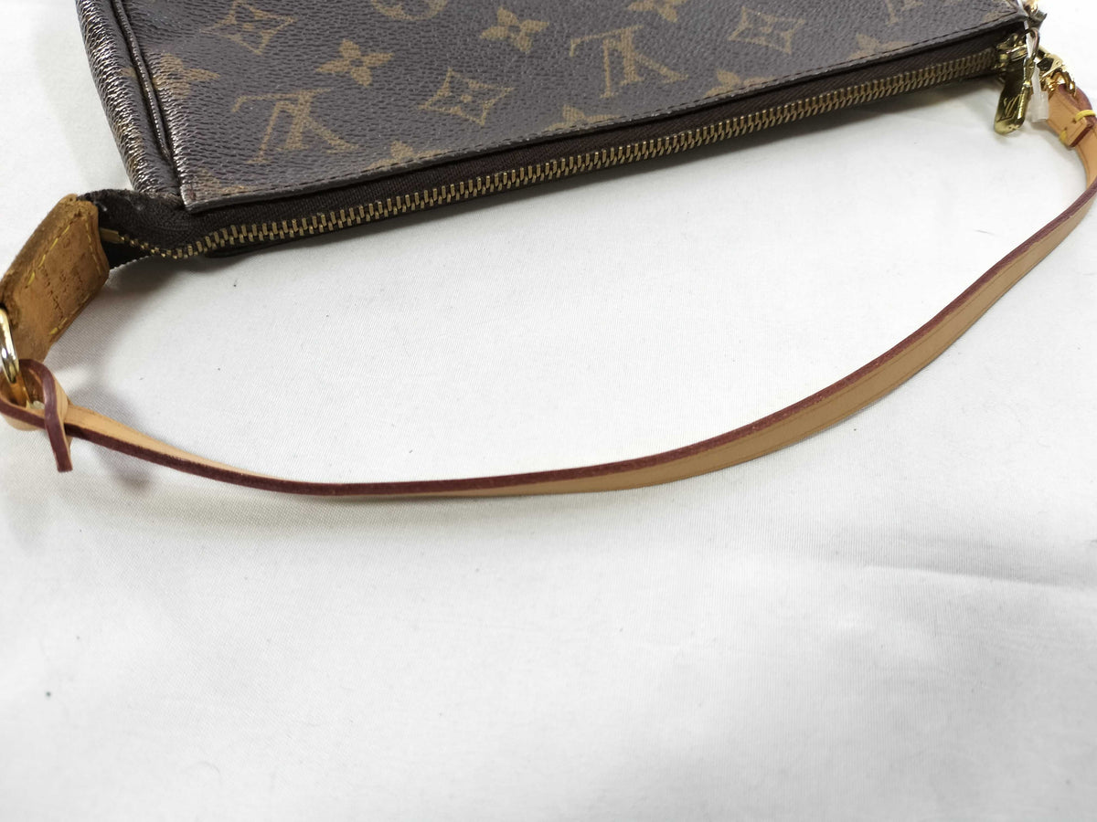 Louis Vuitton Multi Pochette Accessoires – Pochette