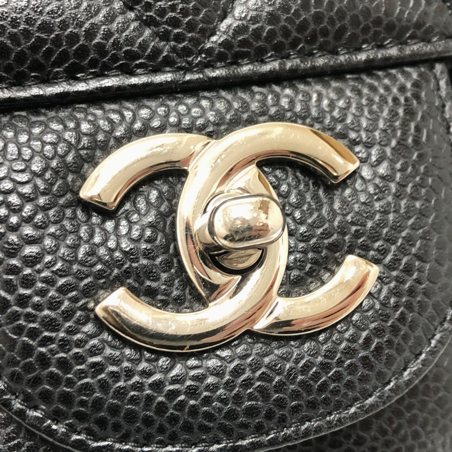 Chanel Classic Flap Medium – Caviar Nero & Hardware Argento – Made in Italy