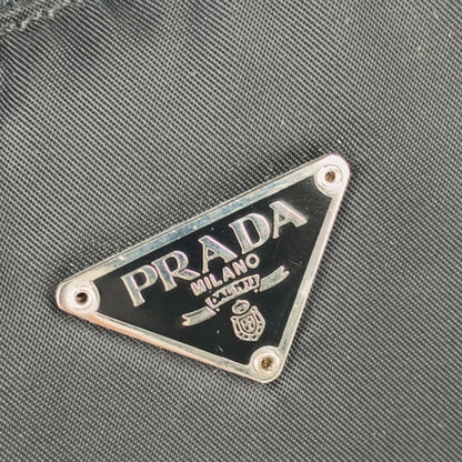Prada – Borsa a spalla Re-Edition in nylon nero