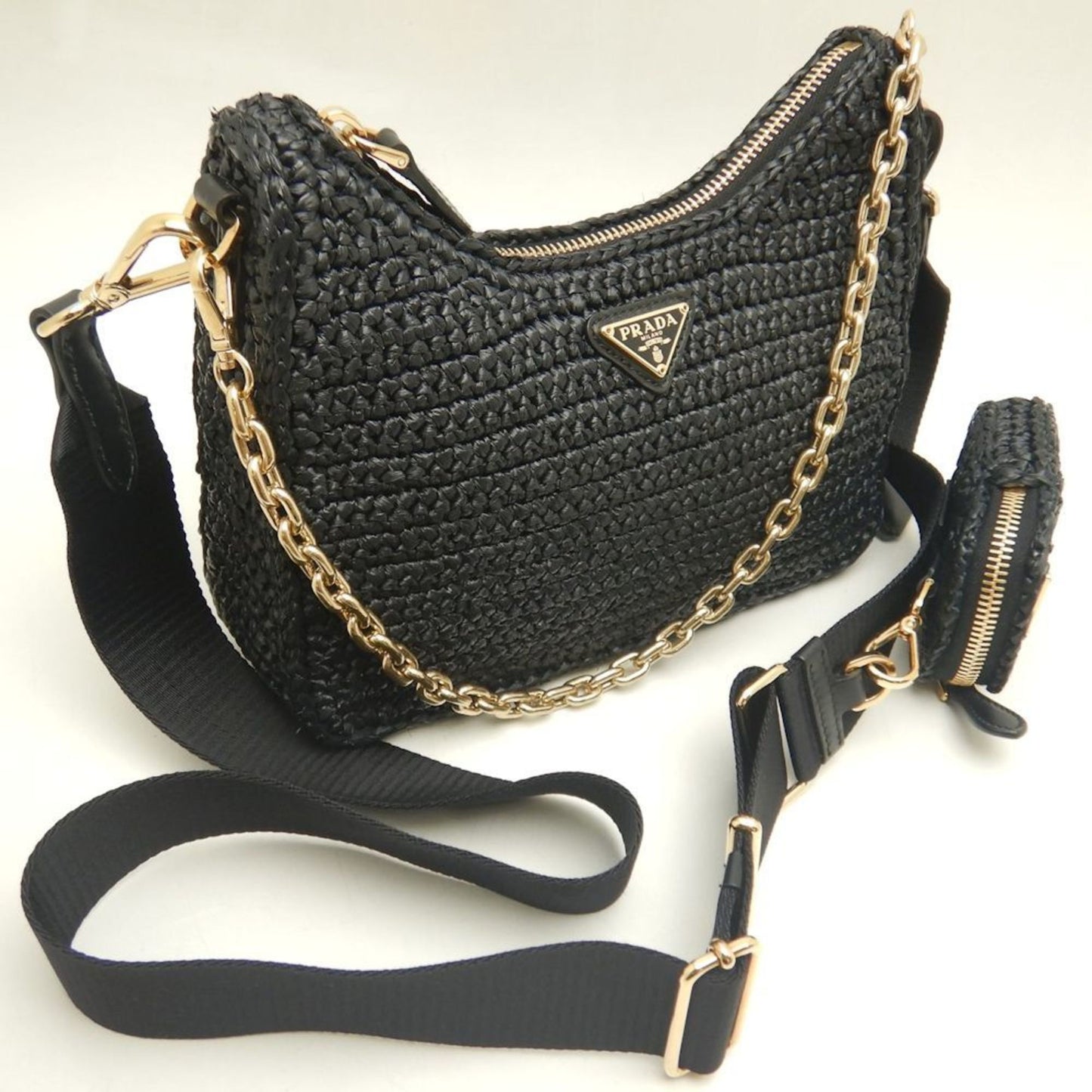 Prada Re-Edition 2005 – Borsa in rafia nera con pochette rimovibile