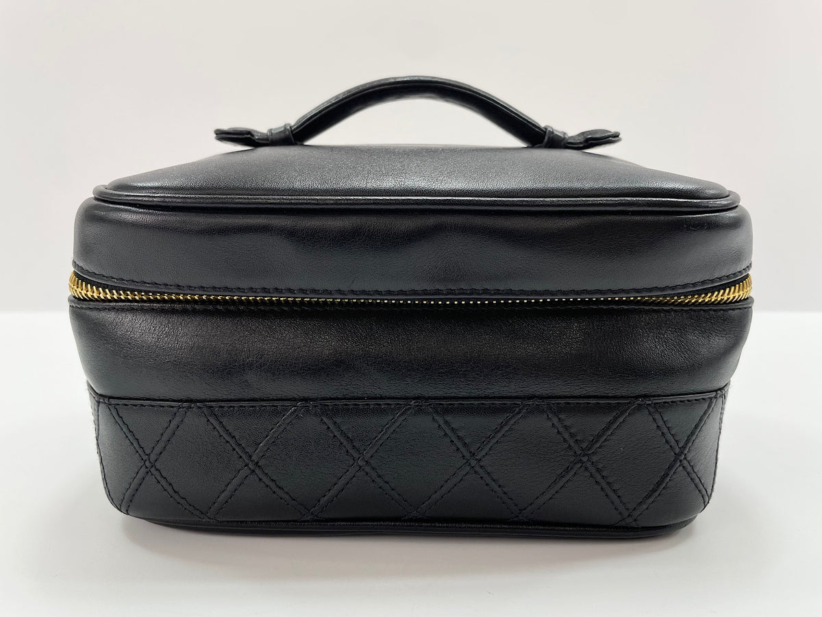 Chanel Matelassé Pelle Nera