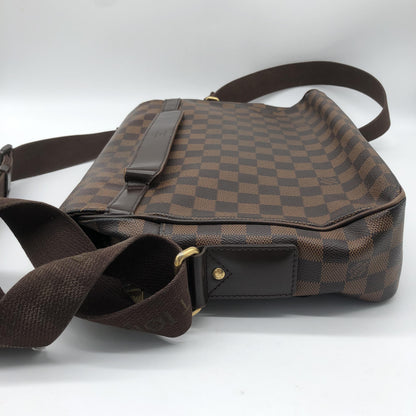 Louis Vuitton Shelton Messenger
