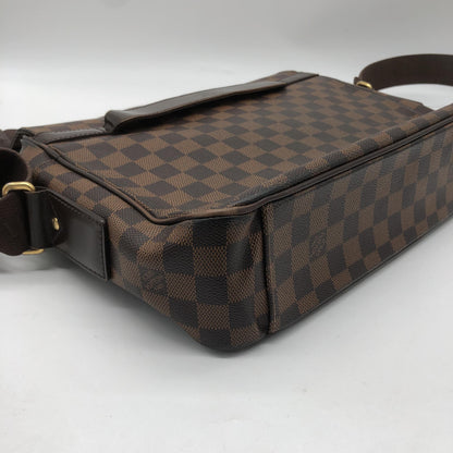 Louis Vuitton Shelton Messenger