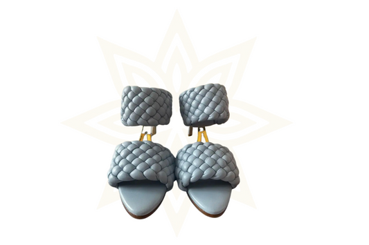 Bottega Veneta Curve Sandals in Pelle Intrecciata Azzurro