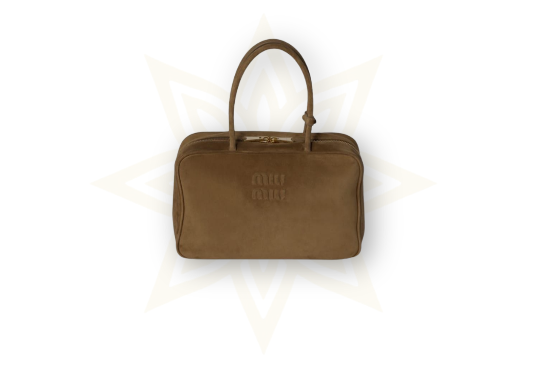 Miu Miu – Beau in pelle scamosciata (Size 34x23x10 cm)