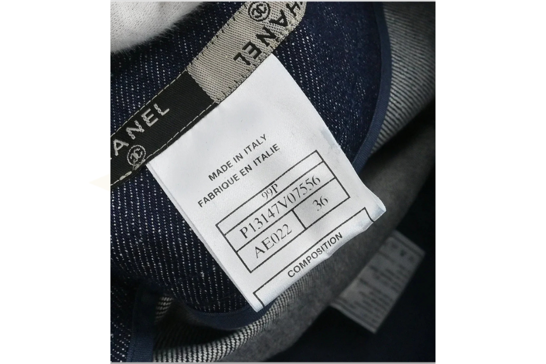 CHANEL – Gonna in denim indaco 99P – Taglia 36