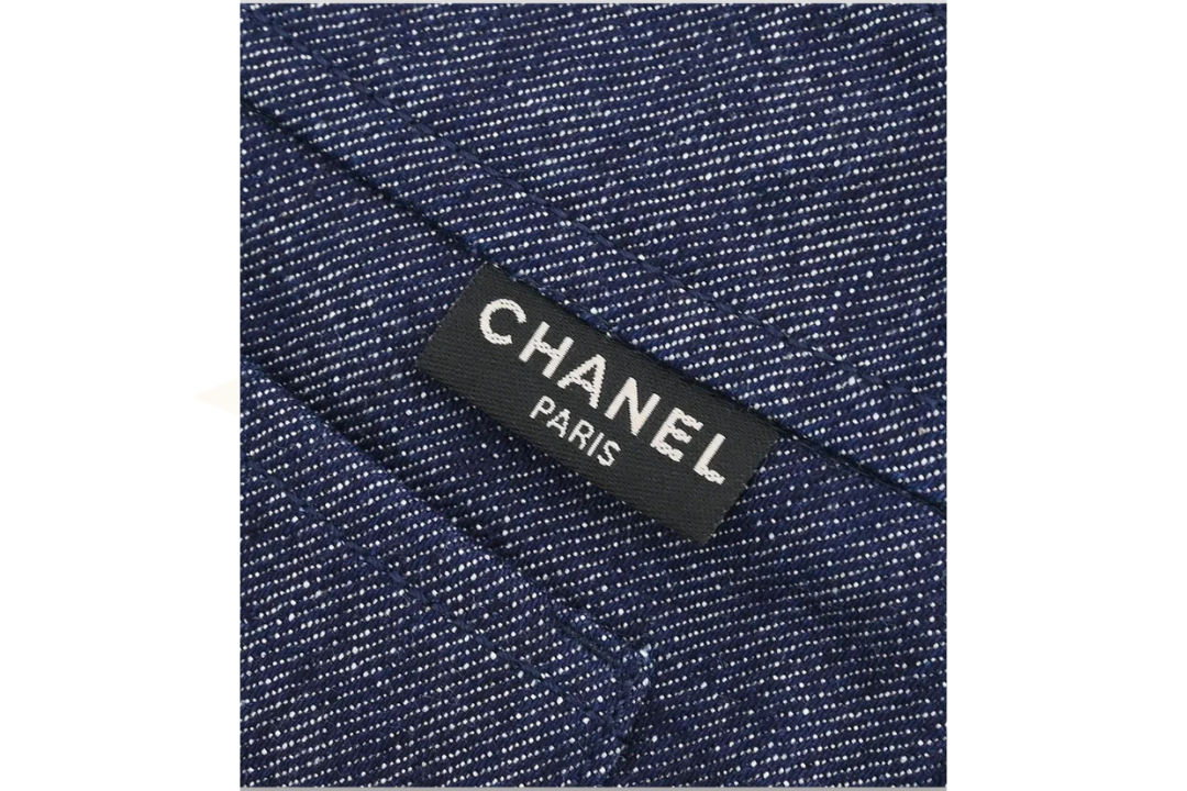 CHANEL – Gonna in denim indaco 99P – Taglia 36