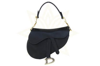 Dior Saddle Bag in raso nero con cristalli – Vintage d’eccezione