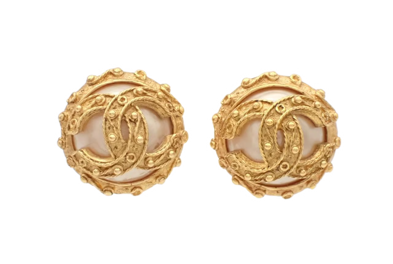  Chanel Vintage Orecchini Clip CC Perla 1994 | Etoilux Autenticati