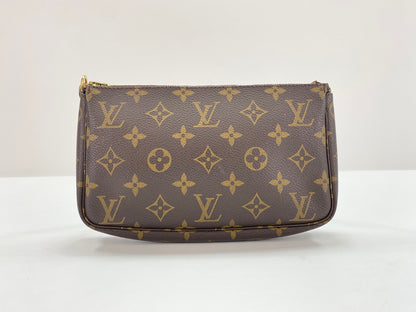 Louis Vuitton	Pochette Accessoires