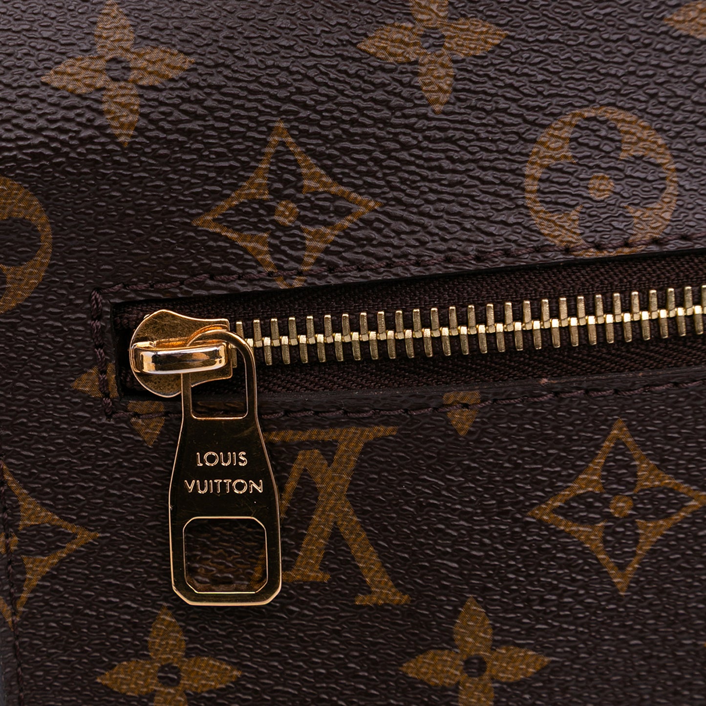 Louis Vuitton Monogram Pochette Metis
