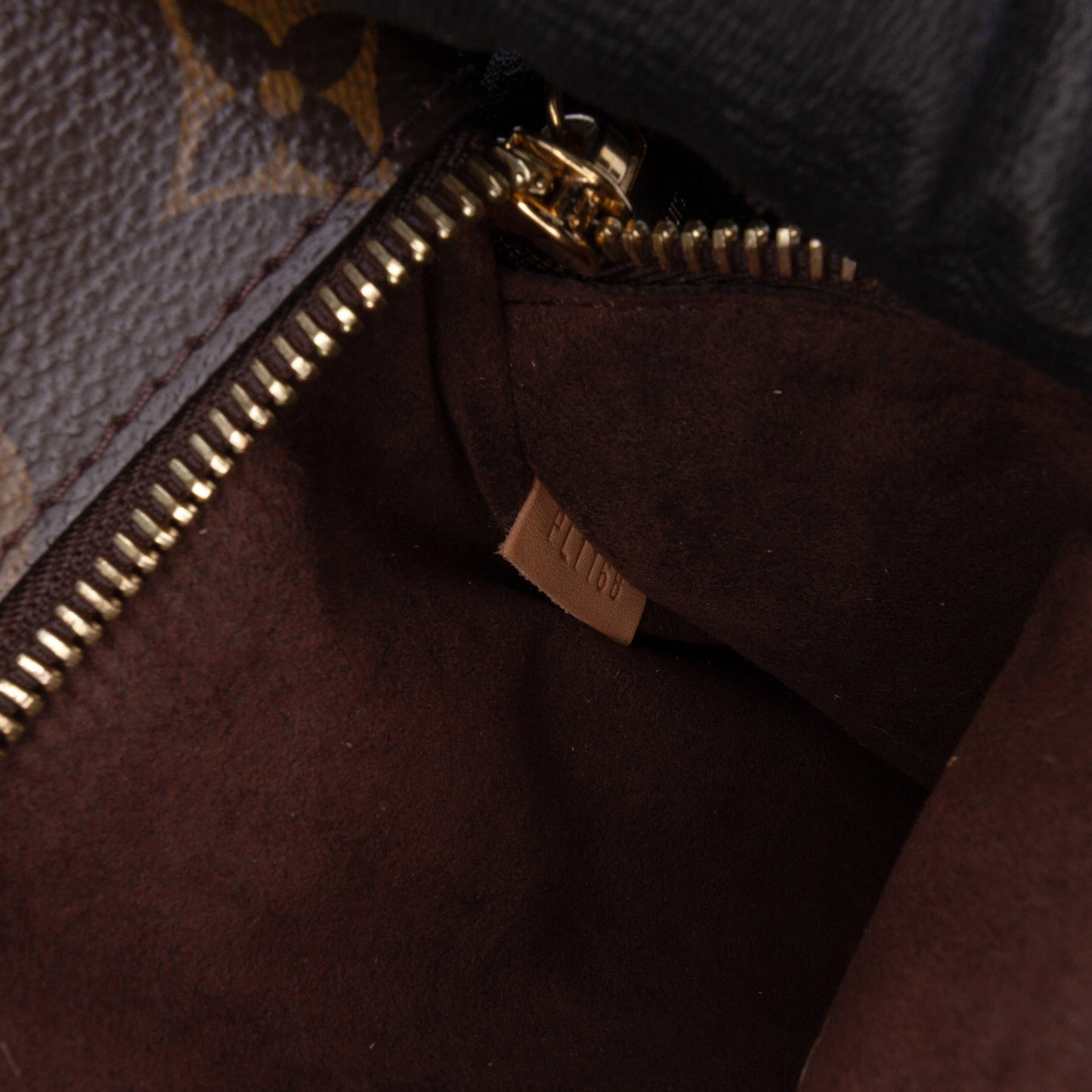 Louis Vuitton Pochette Métis Monogram Canvas – 2018