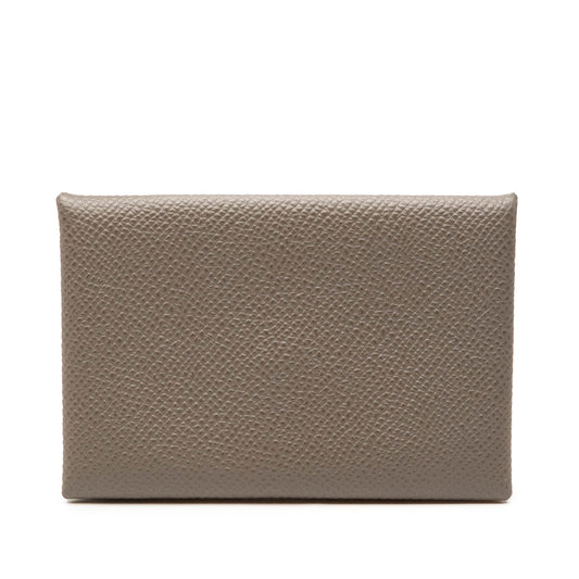 Hermès Calvi Verso Card Holder Pelle Epsom Etoupe / Vert Criquet — Anno Y, 2020 - Etoilux