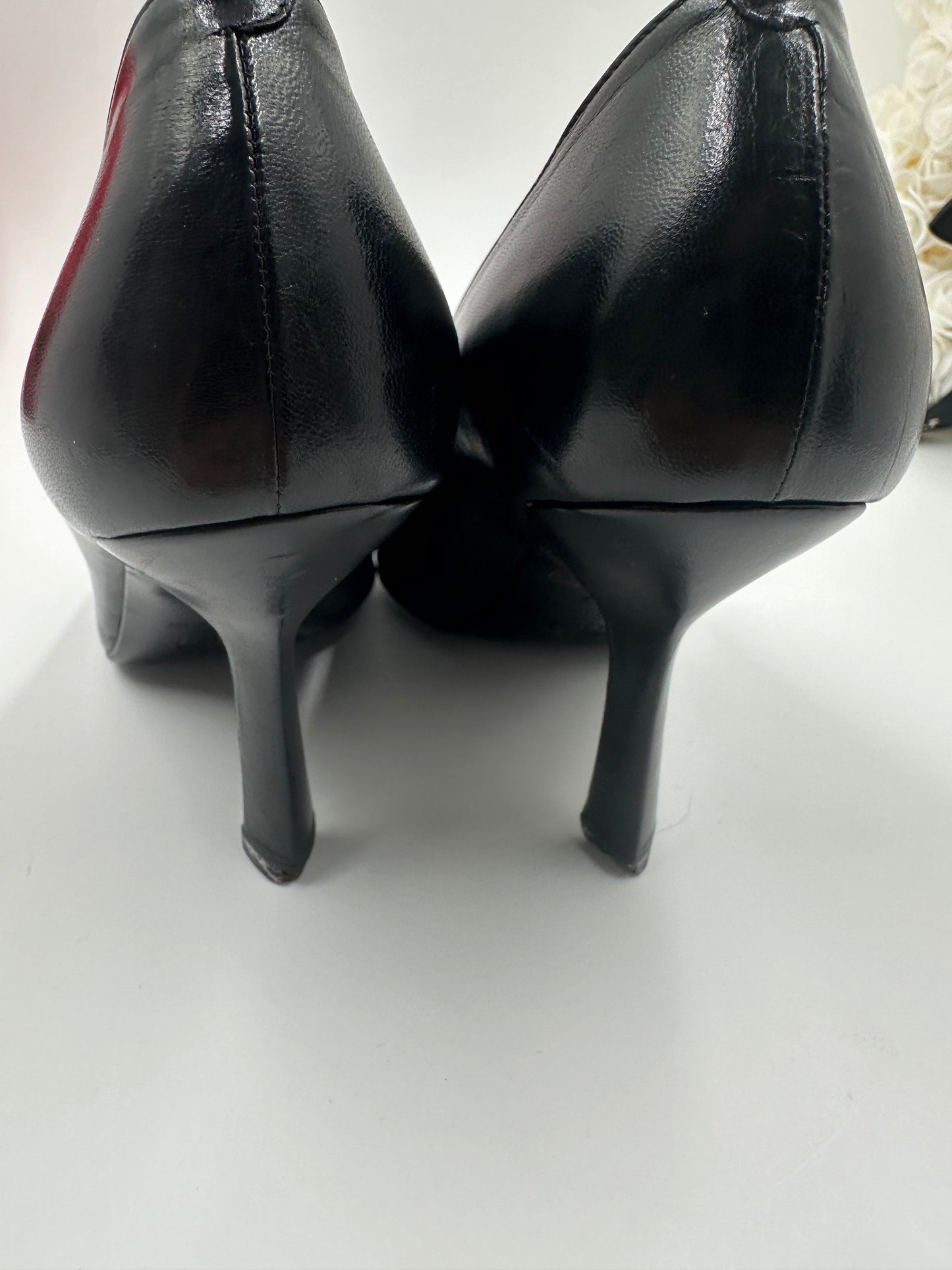 Chanel Décolleté Pelle e Pitone Camelia Nera – 37