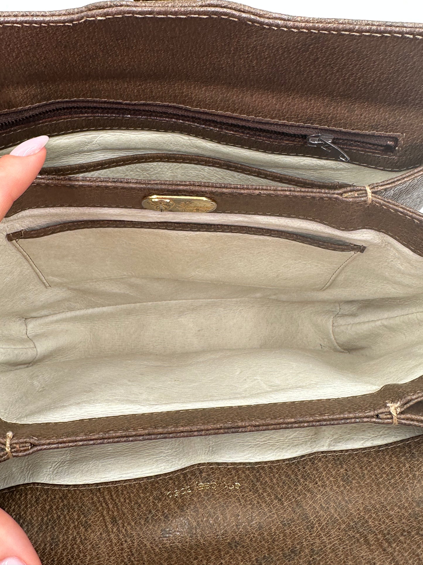 Gucci Vintage Tracolla GG – Pelle Marrone Tortora (anni ’70–’80) – 25 cm