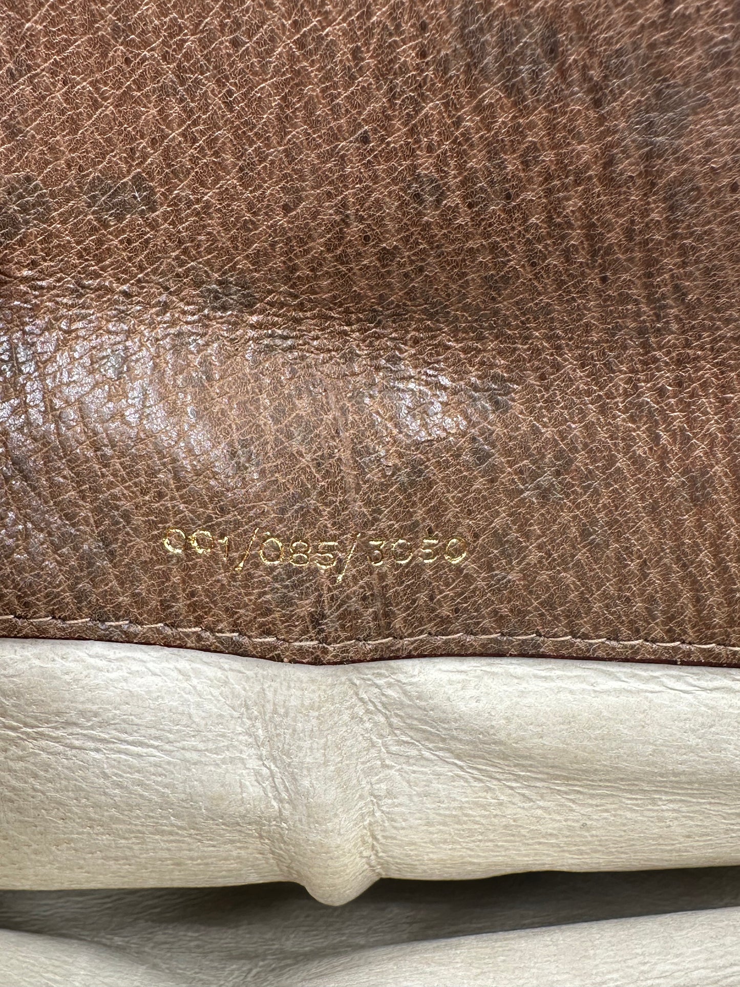 Gucci Vintage Tracolla GG – Pelle Marrone Tortora (anni ’70–’80) – 25 cm