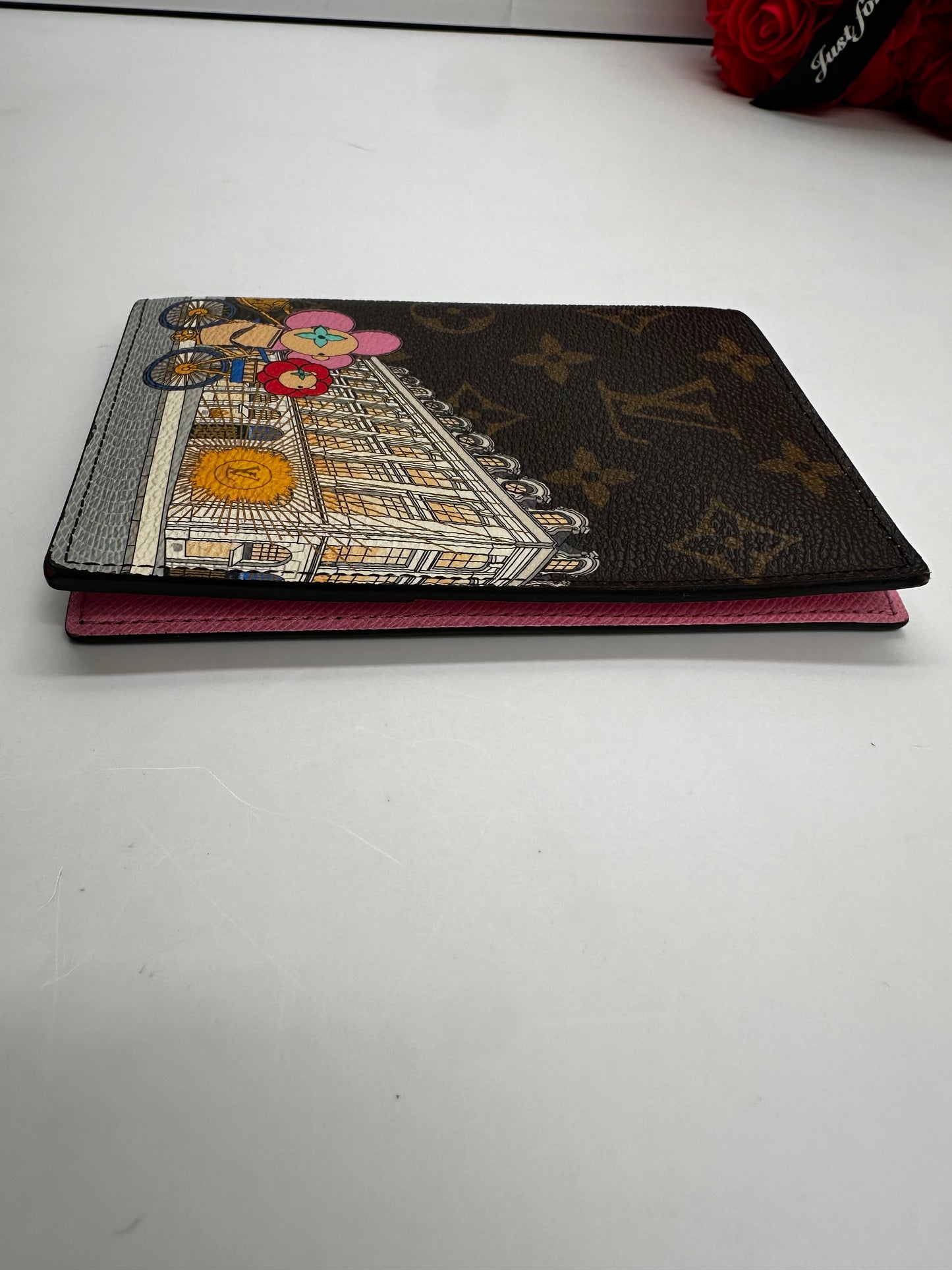 Louis Vuitton Passport Cover Christmas Animation "Paris" Monogram – Vivienne Edition, 2022