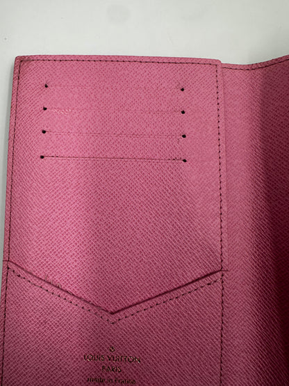 Louis Vuitton Passport Cover Christmas Animation "Paris" Monogram – Vivienne Edition, 2022