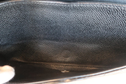 Chanel Matelassé Doppia Patta e Doppia Catena Pelle Caviar Nera – 25 cm