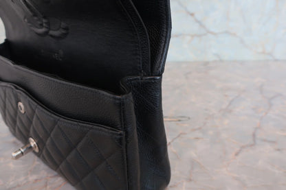 Chanel Matelassé Doppia Patta e Doppia Catena Pelle Caviar Nera – 25 cm