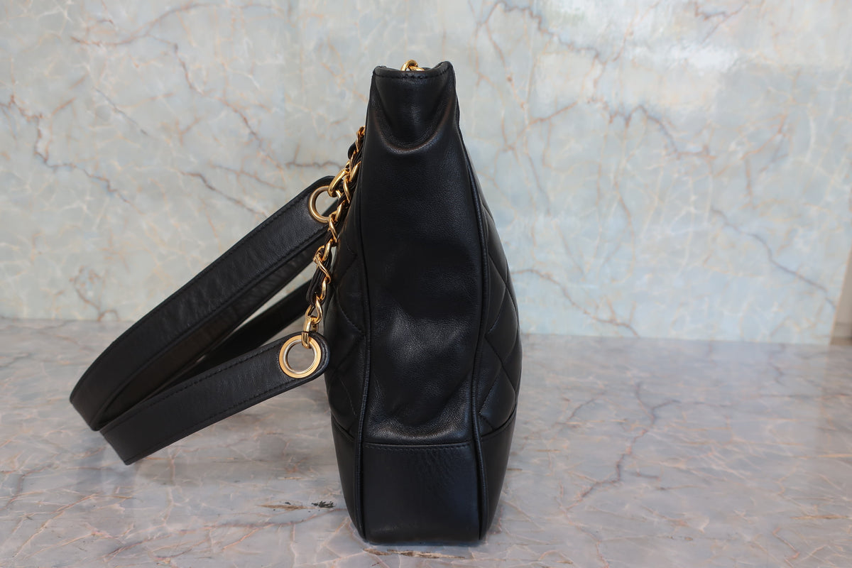 Chanel Matelassé Chain Bag