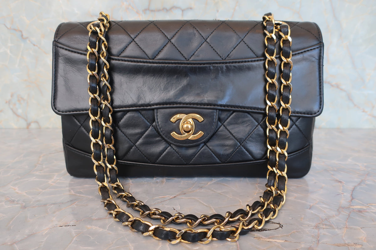 Chanel Vintage Flap Matelassé – Pelle Nera
