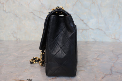 Chanel Vintage Flap Matelassé – Pelle Nera