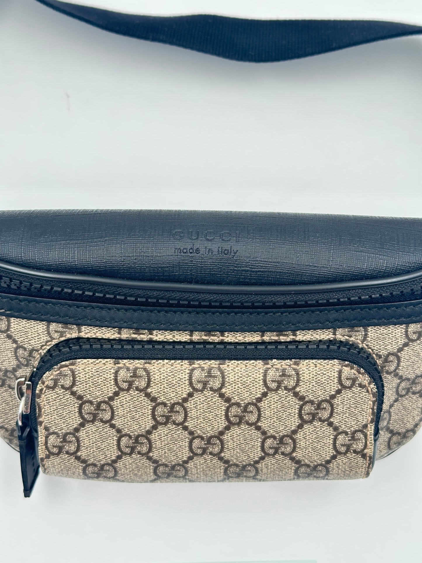 Gucci Marsupio GG Supreme Canvas Beige/Nero – Taglia Media