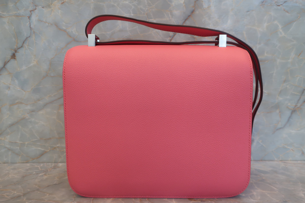 Hermès Constance