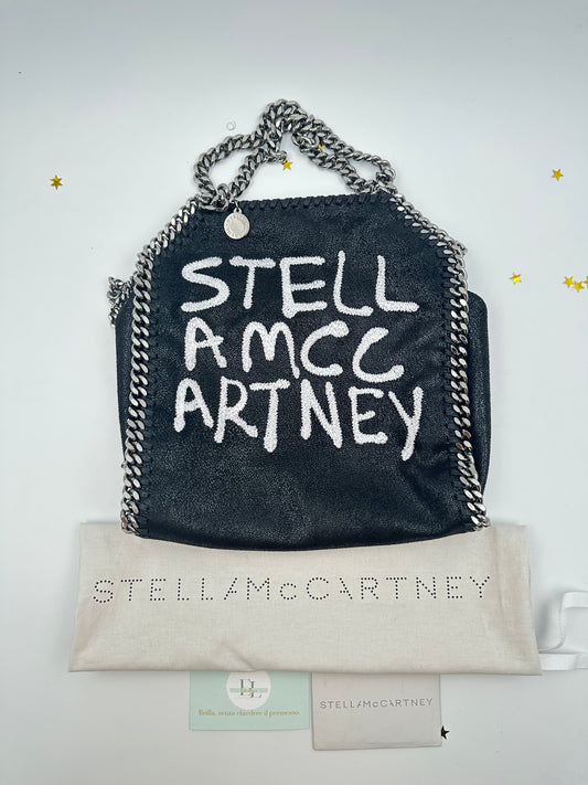 Stella McCartney Falabella Mini Graffiti Logo – Nero