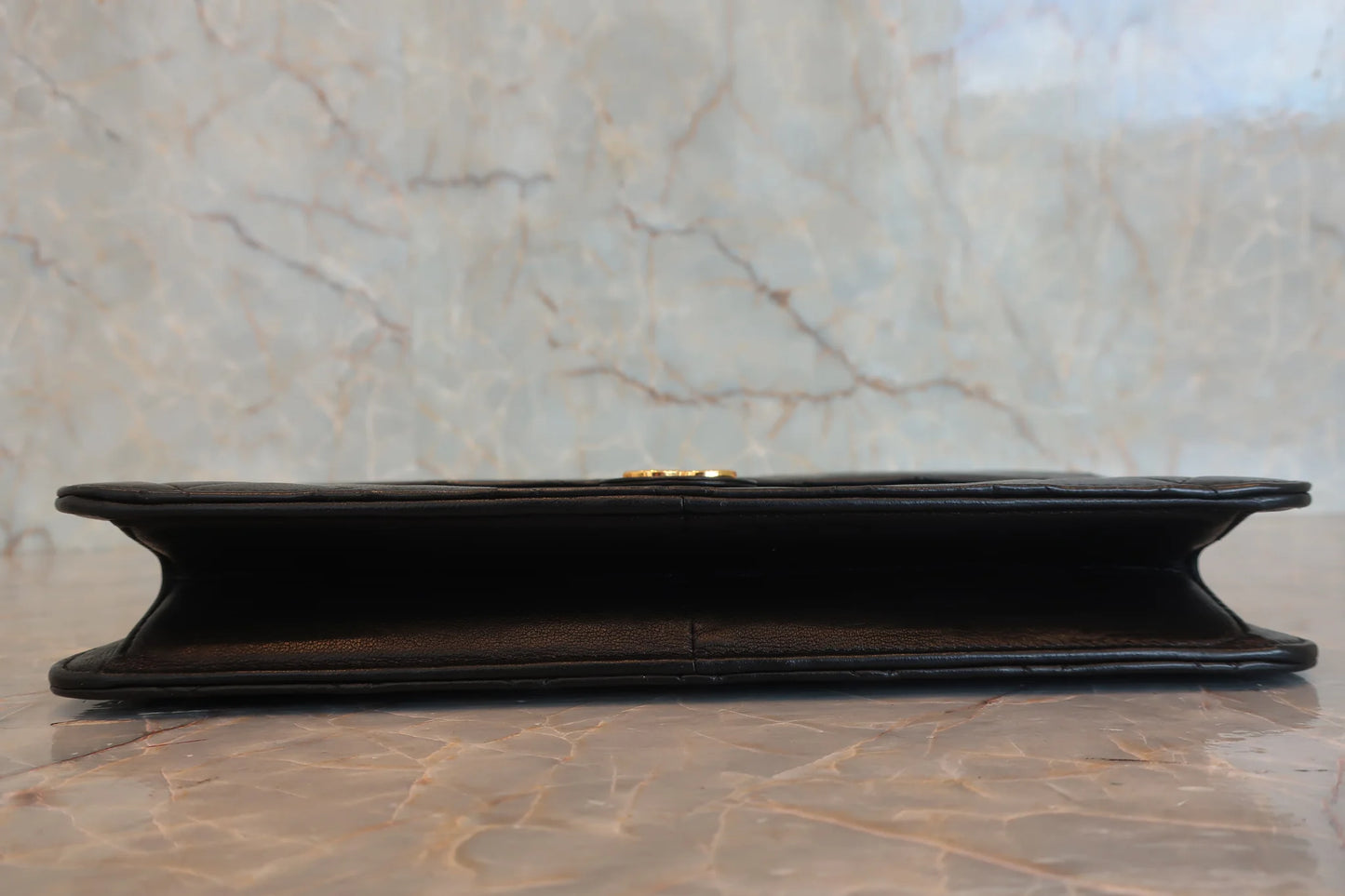 Chanel Matelassé Push Lock Chain Shoulder Bag Pelle di Agnello Nera – 25 cm