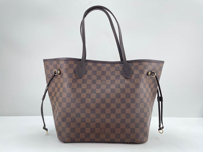 Louis Vuitton	Neverfull