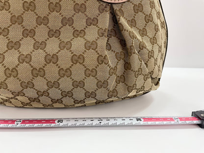 Gucci Cabas GG Supreme