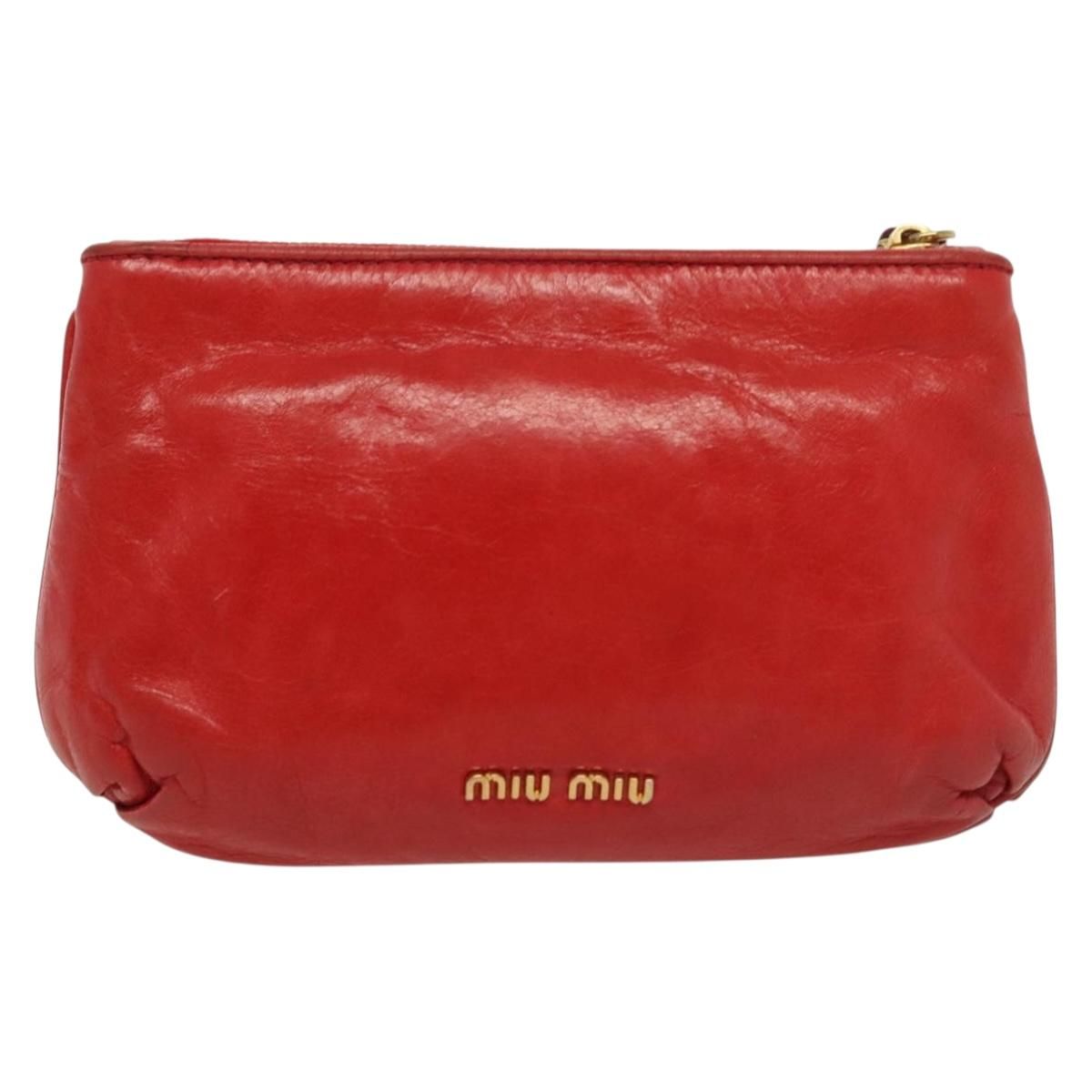Miu Miu – Pouch in Pelle Rossa con Fiocco e Dettagli Dorati