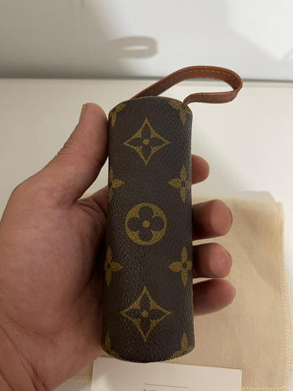 Louis Vuitton Mini Pochette Cylindrique Monogram – Porta Monete/Accessori