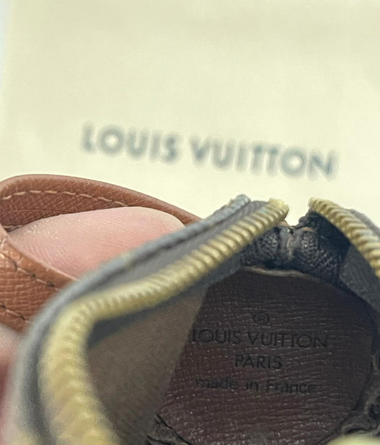 Louis Vuitton Mini Pochette Cylindrique Monogram – Porta Monete/Accessori
