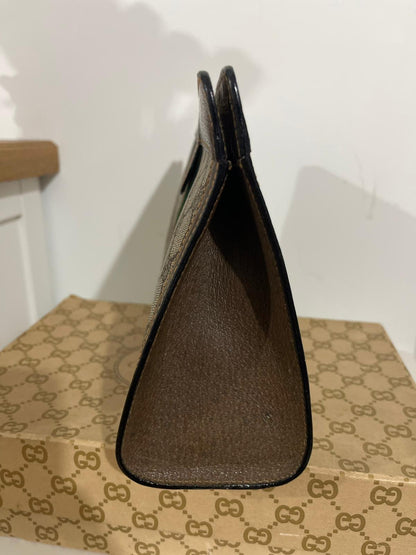 Gucci Vintage Clutch GG Supreme – Web Stripe