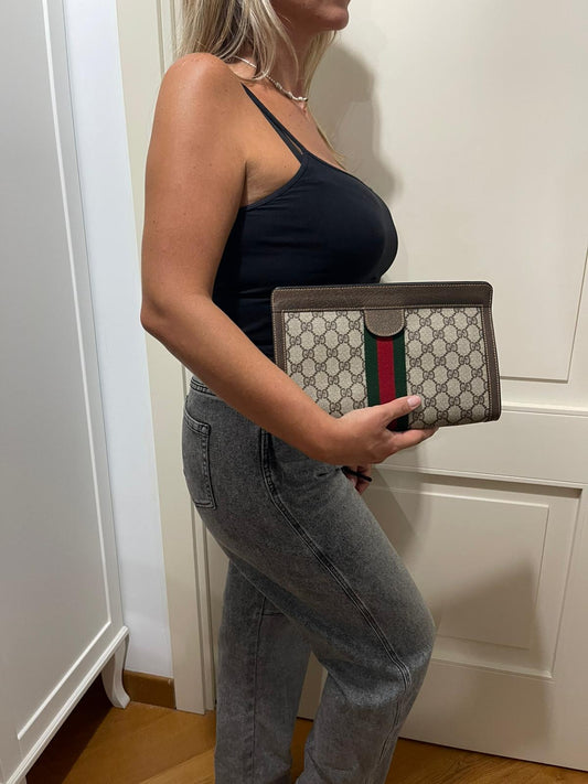 Gucci Vintage Clutch GG Supreme – Web Stripe